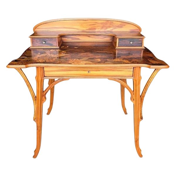 Emile Gallé Bureau Art Nouveau "Hydrangea et Papillons""
