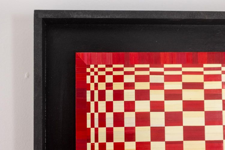 Coppia di pannelli intarsiati in paglia rossa e oro. Stile contemporaneo. LS6823814/2