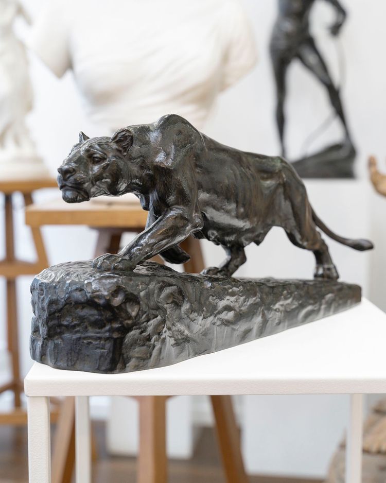SCULPTURE - LIONNE À L’ AFFÛT , ISIDORE BONHEUR (1827-1901) - BRONZE