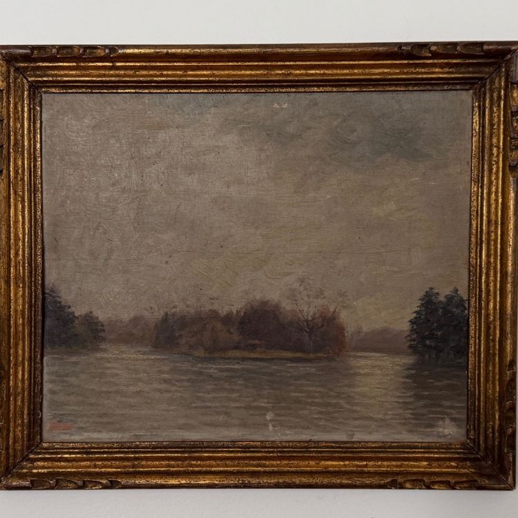 Huile sur panneau par G. Finot un îlot sur un étang début XXe