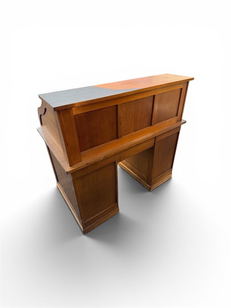 BUREAU AMERICAIN VERS 1930