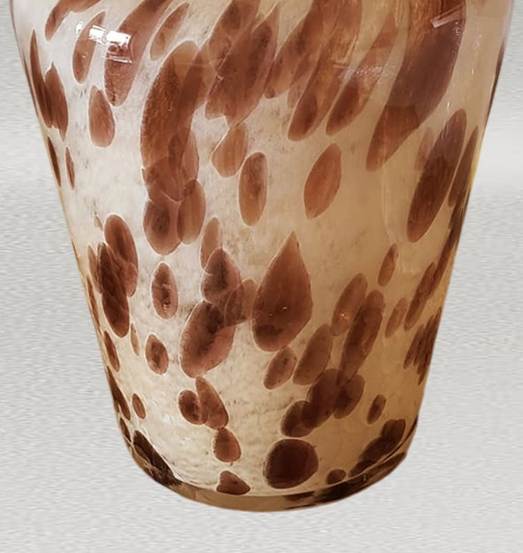 1970s Luxury Handcrafted Vase in Murano Glass by Maestro del Vetro. Made in Italy