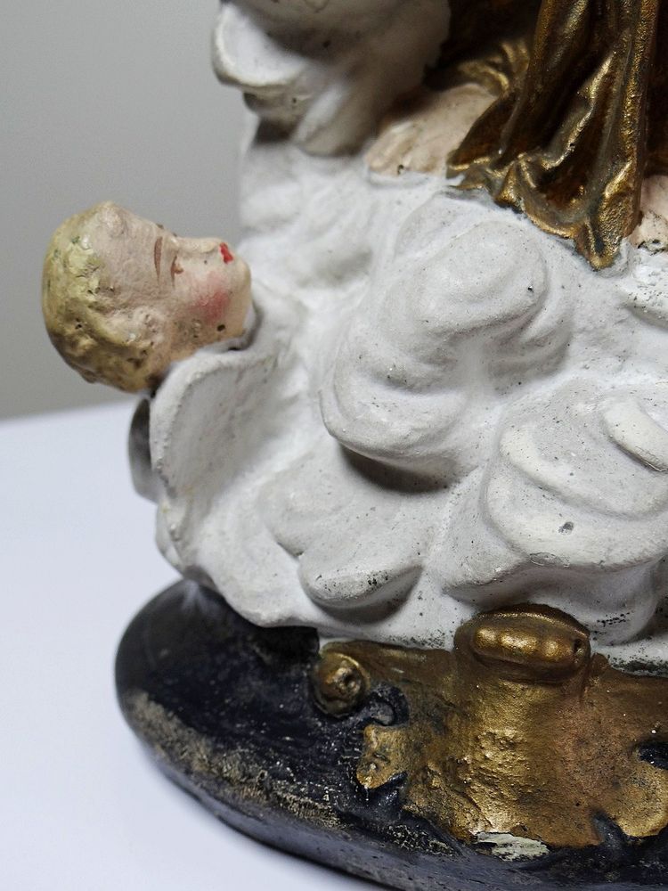 Statue religieuse Notre-Dame des Victoires en plâtre polychrome, début XXe