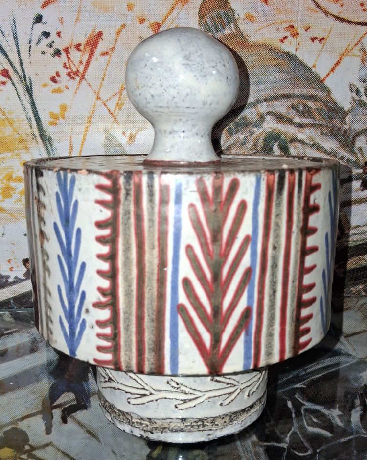 Boîte couverte en céramique de l'Atelier Le Mûrier – Années 1950/1960