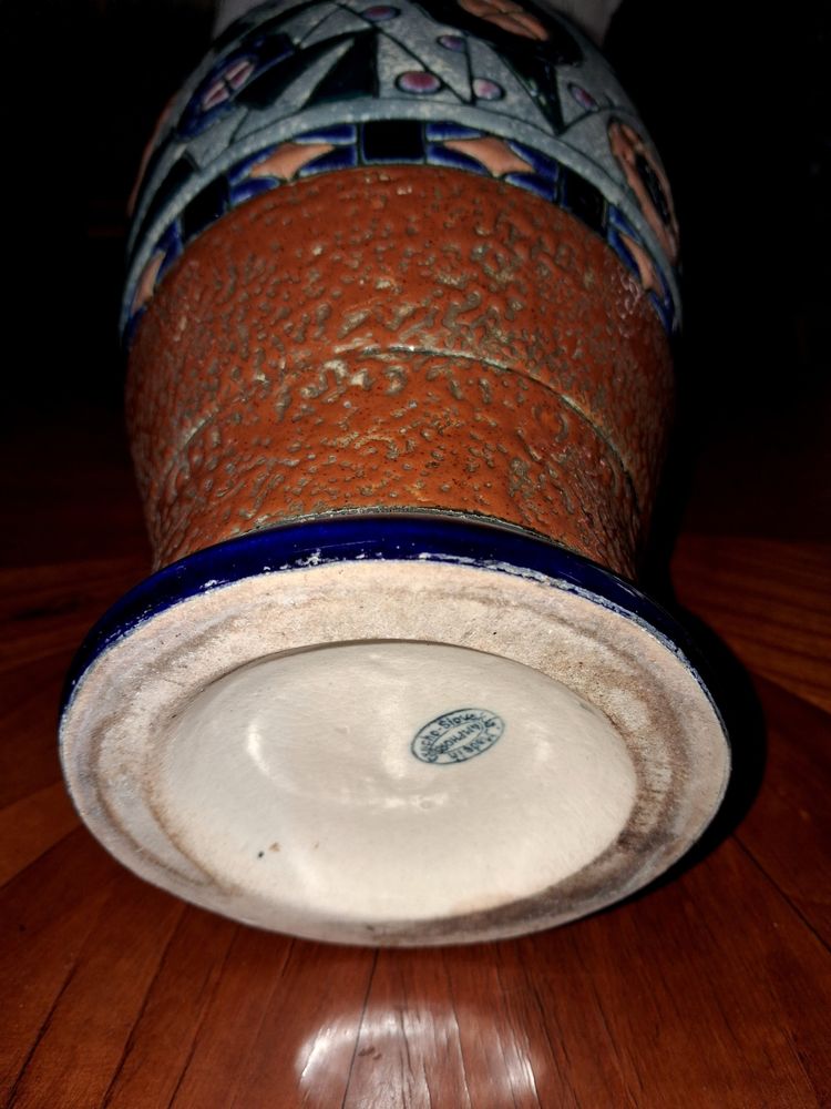 amphora tchécoslovaquie : Vase en faïence émaillée époque Art Déco