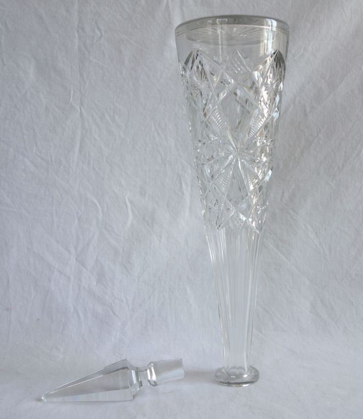 Lagny pattern cut crystal Rhine wine decanter by Baccarat - 42cm