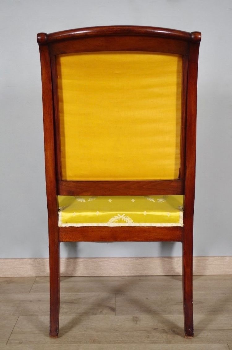 Suite de quatre fauteuils Restauration en acajou, vers 1820