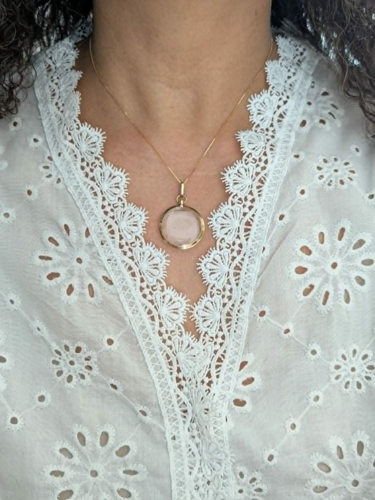 Antique 18k Gold & Glass Photo Locket Pendant, Circa 1900