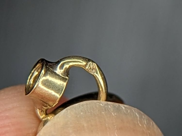 Antique 18k Gold & Glass Photo Locket Pendant, Circa 1900