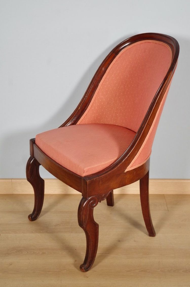 Paire de chaises Restauration en acajou à dossiers gondole – vers 1815