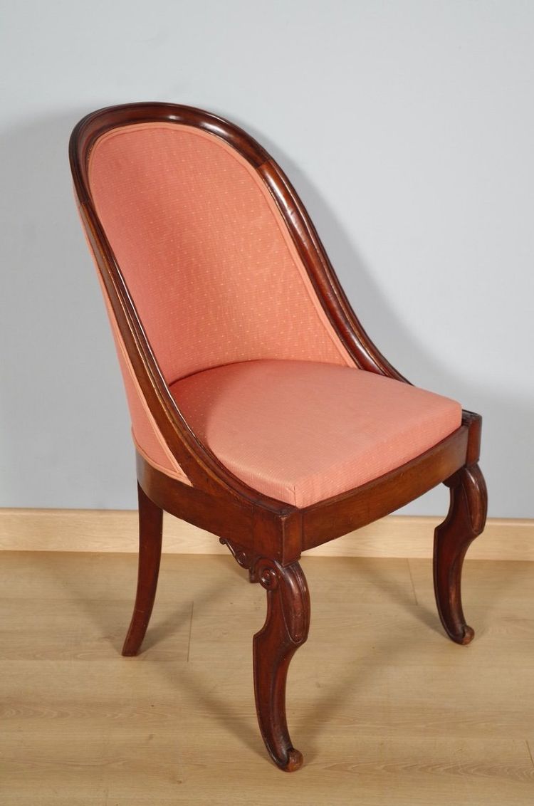 Paire de chaises Restauration en acajou à dossiers gondole – vers 1815