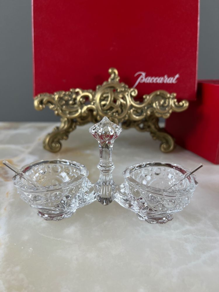 Doppeltes Kristall-Salzgefäß von Baccarat, geschliffenes und verziertes Modell, 20. Jahrhundert