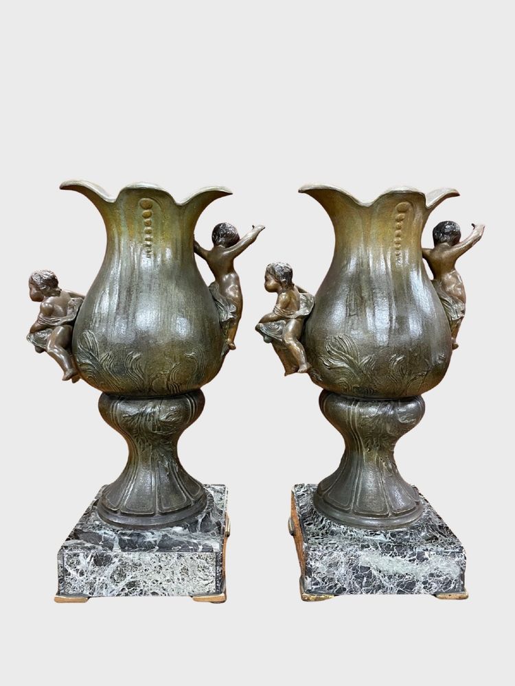 Pair of Napoleon III vases in patinated spelter and green marble, circa 1880