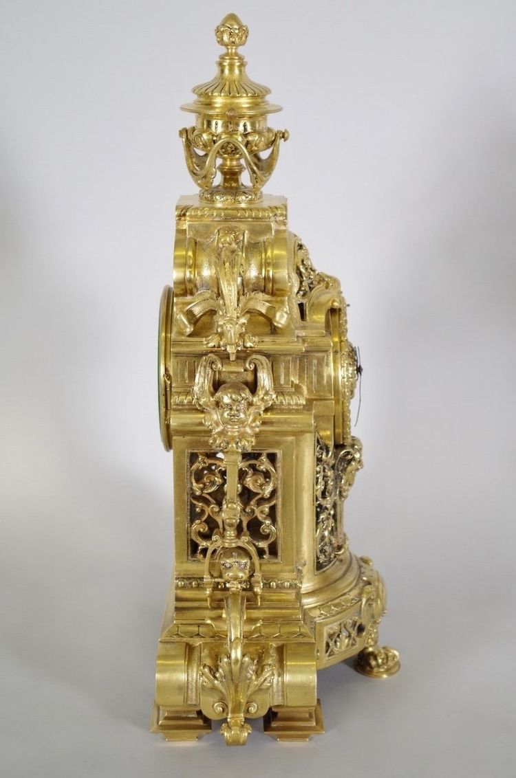 Napoleon III clock signed Godeau in gilt bronze, circa 1880