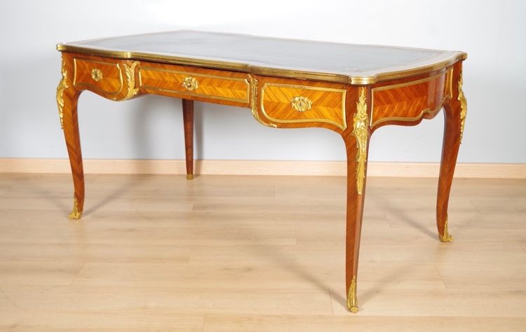 François Linke: Flacher Schreibtisch im Louis-XV-Stil aus Palisander und Rosenholz, um 1880