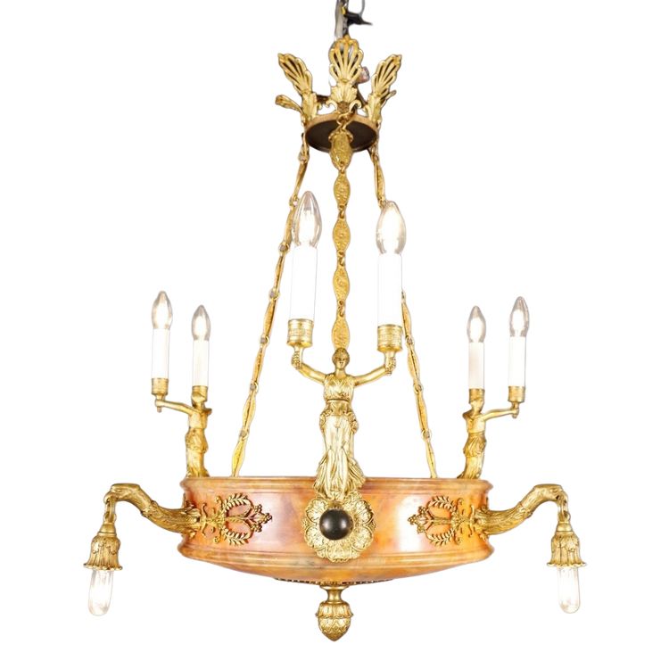 Empire-Kronleuchter mit acht Lichtquellen aus vergoldeter Bronze und Alabaster, um 1900