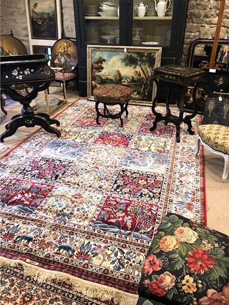 Tappeti di lana, decorazioni cloisonné raffiguranti uccelli e giardini