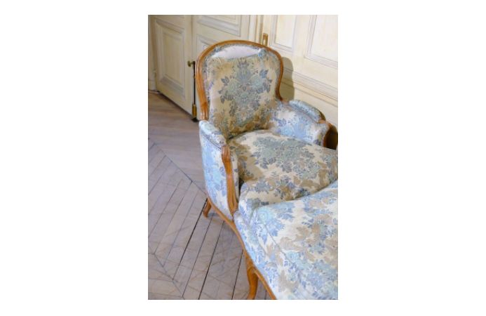 duchesse en bateau ou chaise longue en noyer époque Louis XV