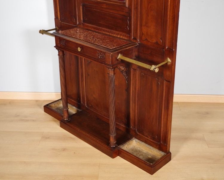 Gothic coat rack with mirror in carved walnut, circa 1900