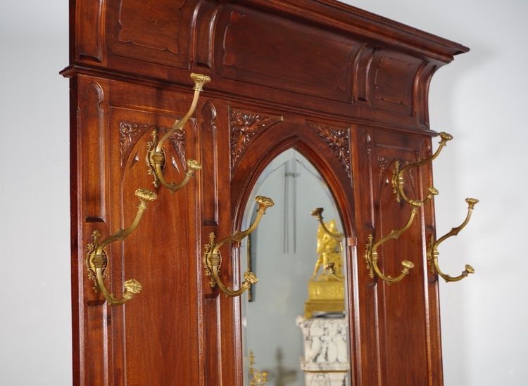 Gothic coat rack with mirror in carved walnut, circa 1900