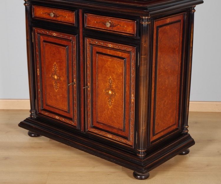 Renaissance cabinet in burr walnut, marquetry and mother-of-pearl, circa 1900