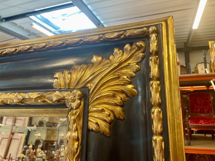 Grand miroir Louis XIV en bois noirci et doré, vers 1880
