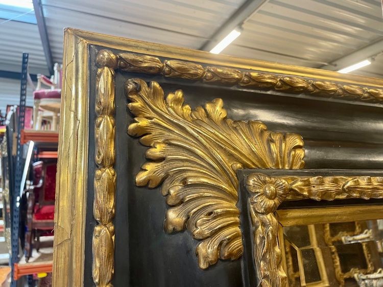 Grand miroir Louis XIV en bois noirci et doré, vers 1880