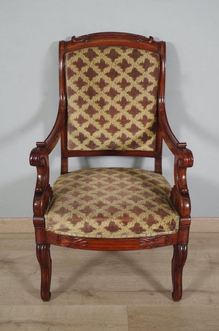 Four Louis-Philippe mahogany armchairs stamped Veuve Grange and Bétout