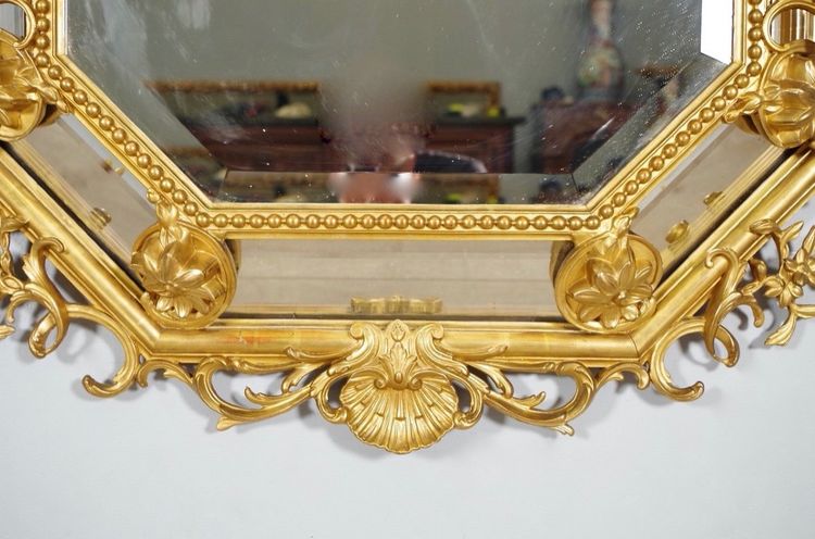 Miroir à parecloses Napoléon III en bois doré, vers 1880