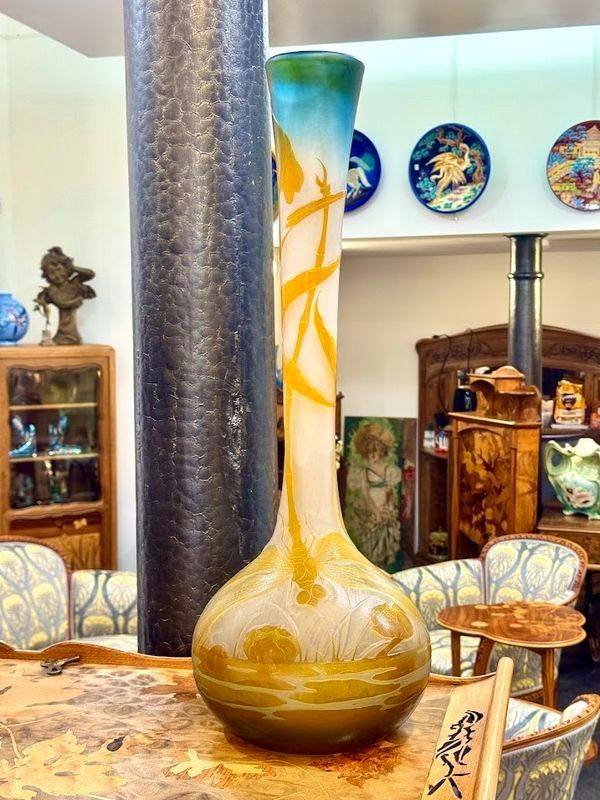 Emile Gallé Jugendstilvase „Mit Libellen“