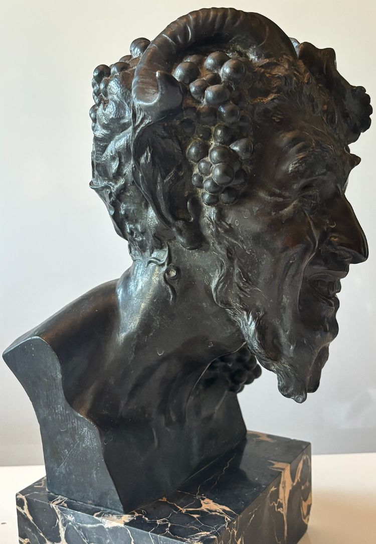 Alix MARQUET (1875-1939). Grande tête de faune en bronze. Signé. Hauteur : 38 cm