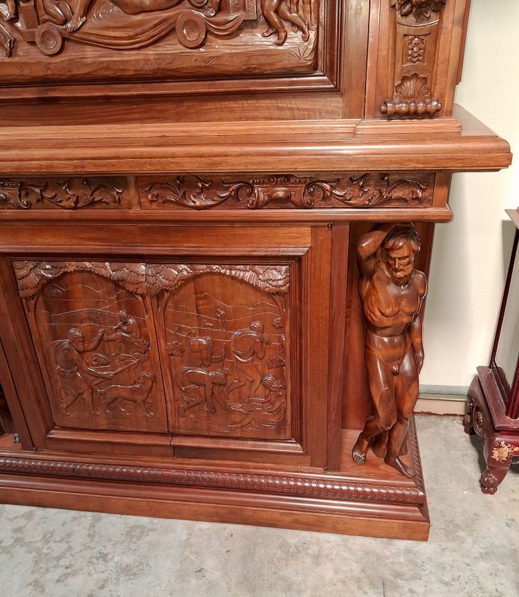 Important Renaissance-style drop-front secretary desk, 19th century