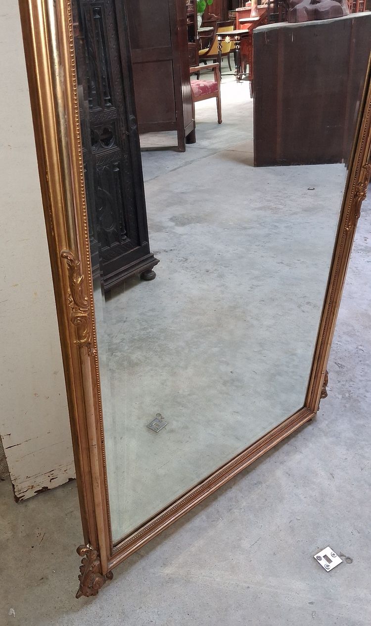 Grand miroir de cheminée de style Louis XV, XIXe siècle