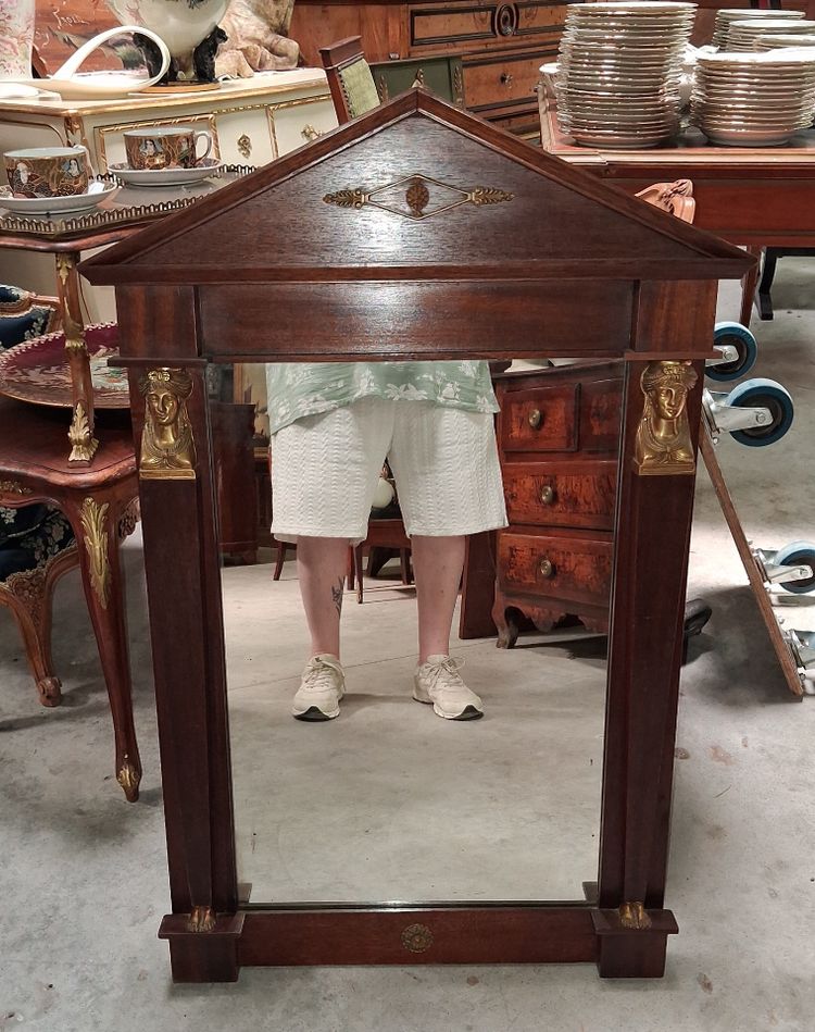 Miroir Empire à fronton triangulaire, XIXe siècle