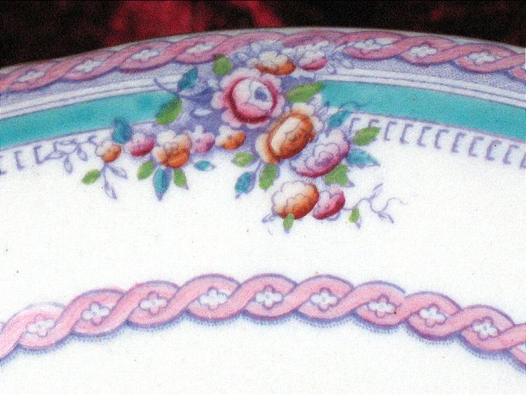 19th-century English earthenware dessert set