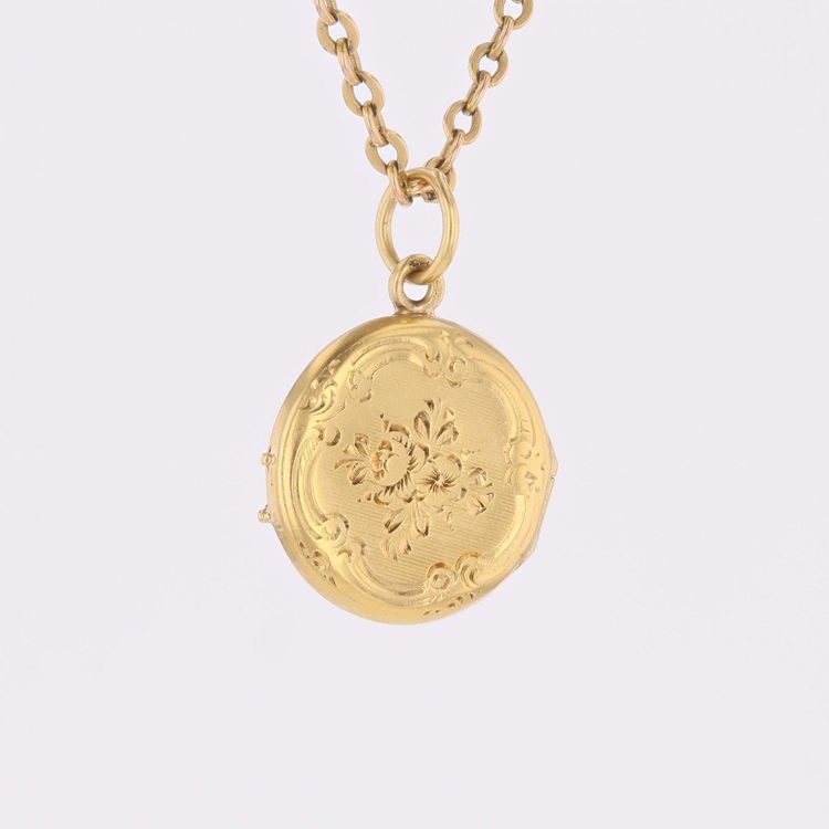 Petit médaillon rond or jaune gravé ancien