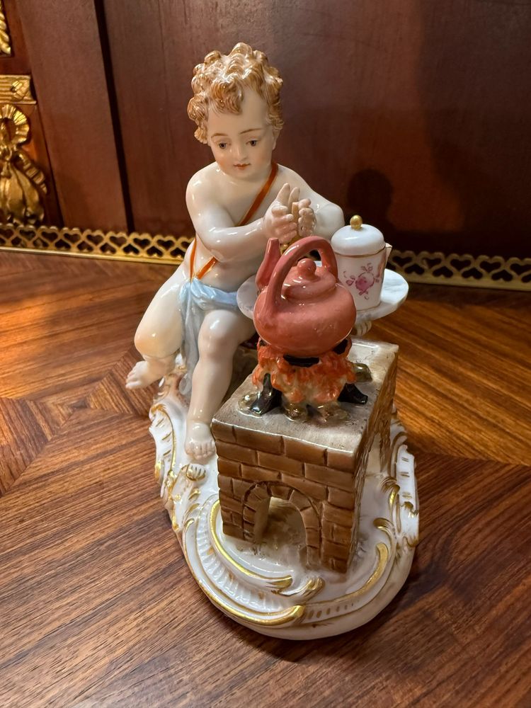 PORCELAINE de MEISSEN figurine « ALLEGORIE LE FEU » par Joachim KANDLER