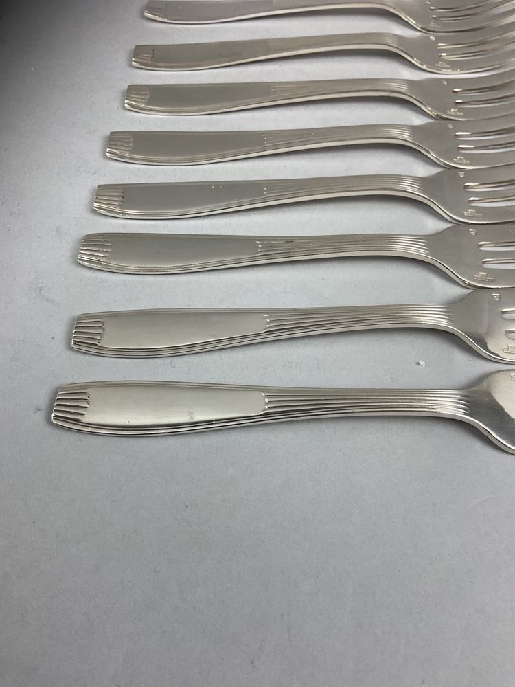 12 fourchettes à gâteaux modèle Saïgon Christofle 