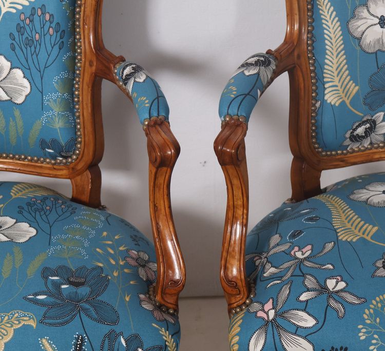 Pair of cabriolet chairs stamped NOGARET circa 1750