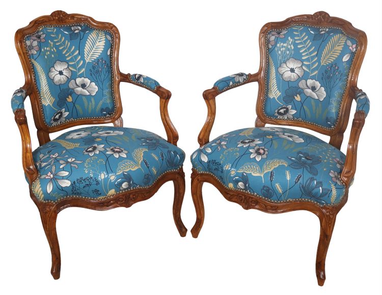 Pair of cabriolet chairs stamped NOGARET circa 1750