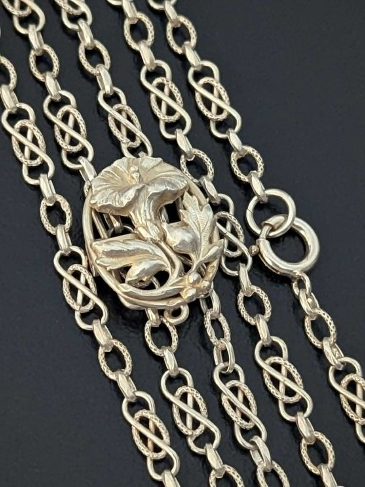 Antike, 140 cm lange Halskette, silberne Sautoir-Halskette mit verstellbarer Schnalle, um 1890
