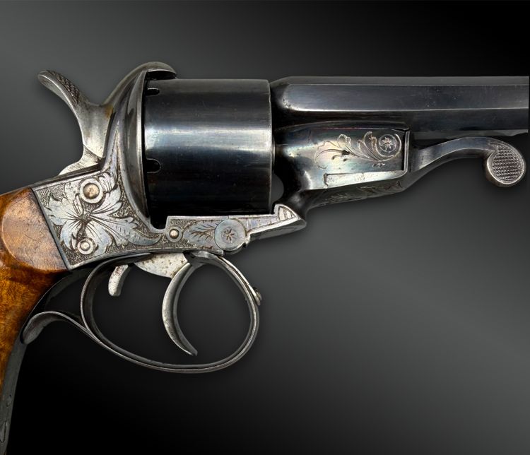 COFFRET contenant un REVOLVER Javelle - Saint-Etienne, France - 1860-1880