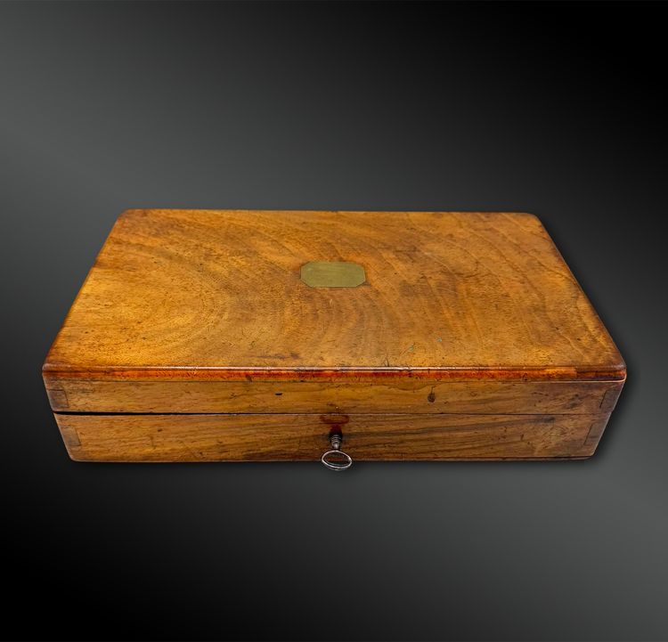 COFFRET contenant un REVOLVER Javelle - Saint-Etienne, France - 1860-1880