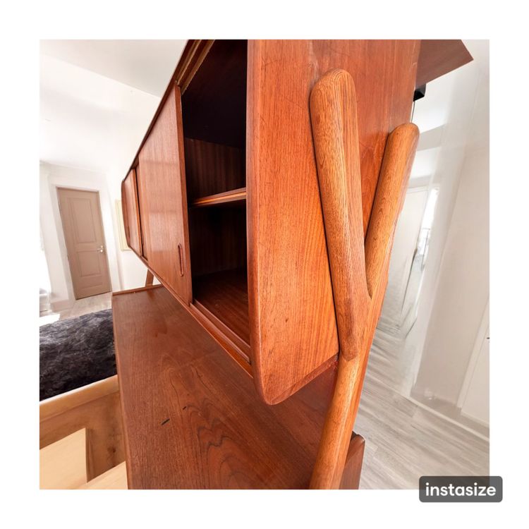 Skandinavisches Sideboard