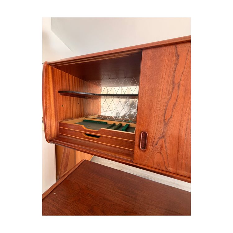 Skandinavisches Sideboard
