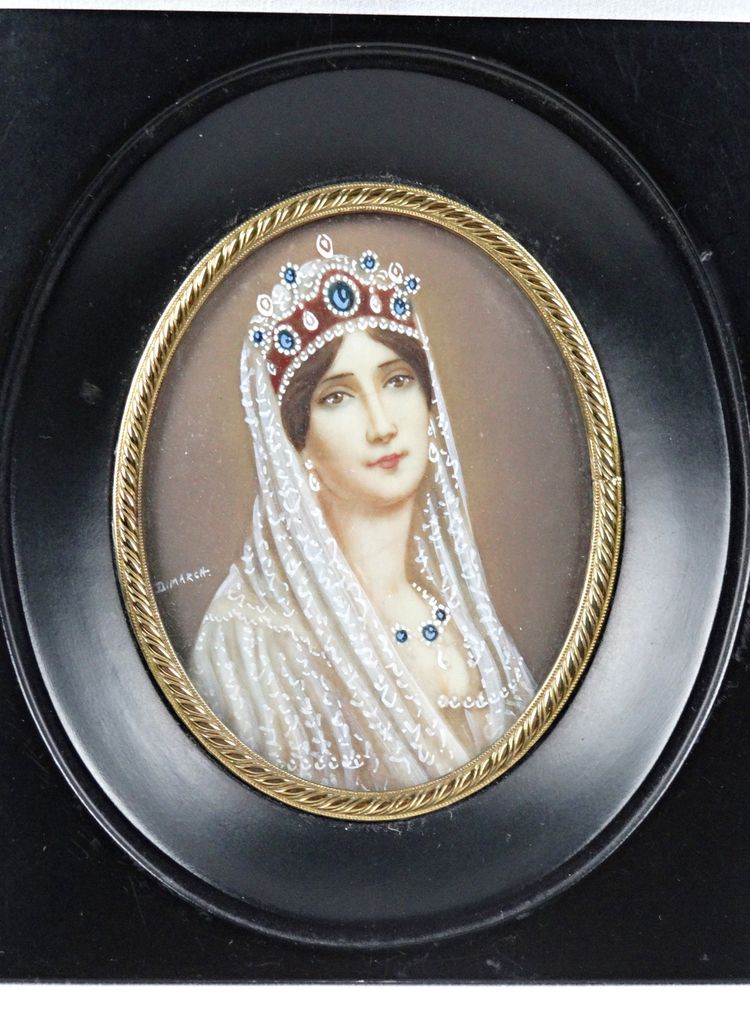 Miniature portrait de l'impératrice Joséphine signé Dimarch XIXe sur ivoirine