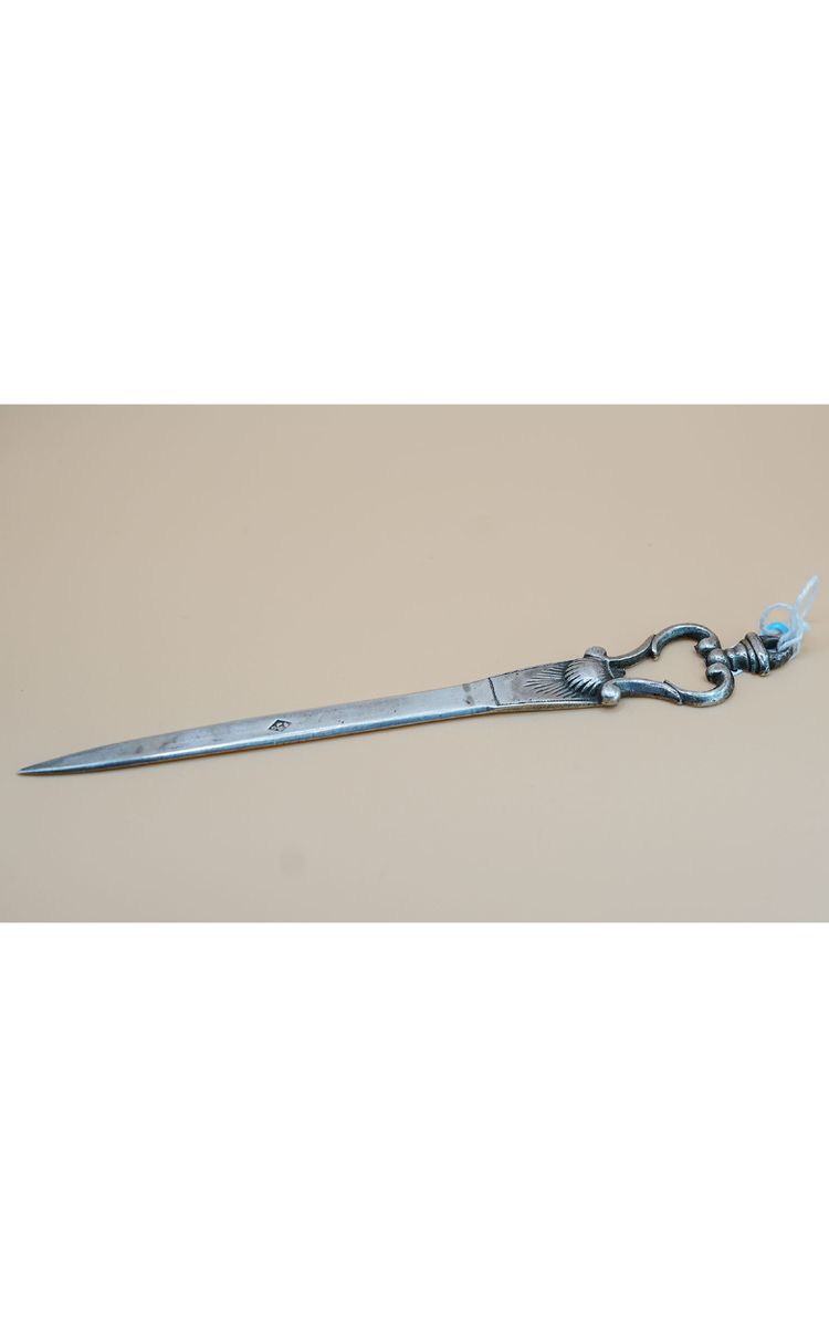 Coupe-papier argent