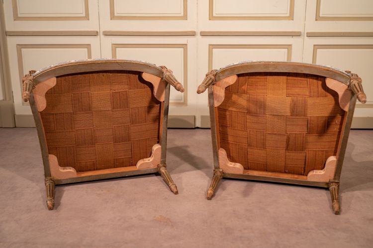 Paire de bergères à oreilles