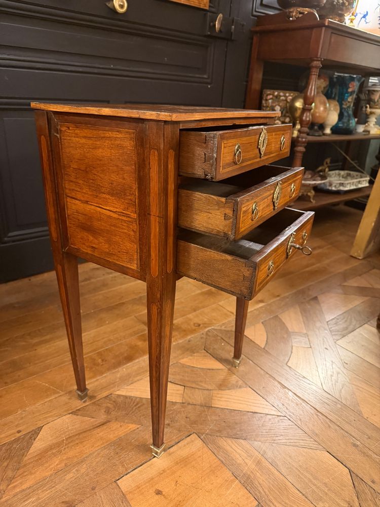 Table chiffonnière époque Louis XVI