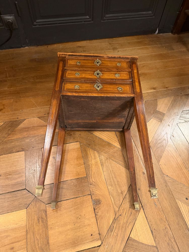 Table chiffonnière époque Louis XVI